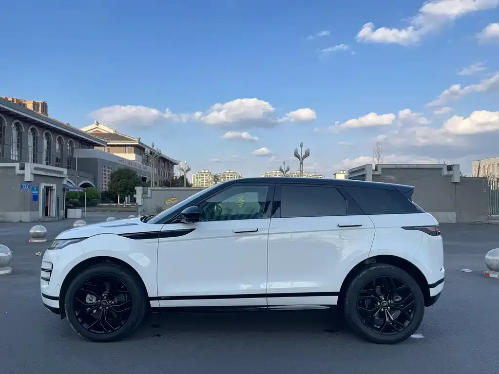 Land Rover Evoque — фото 4