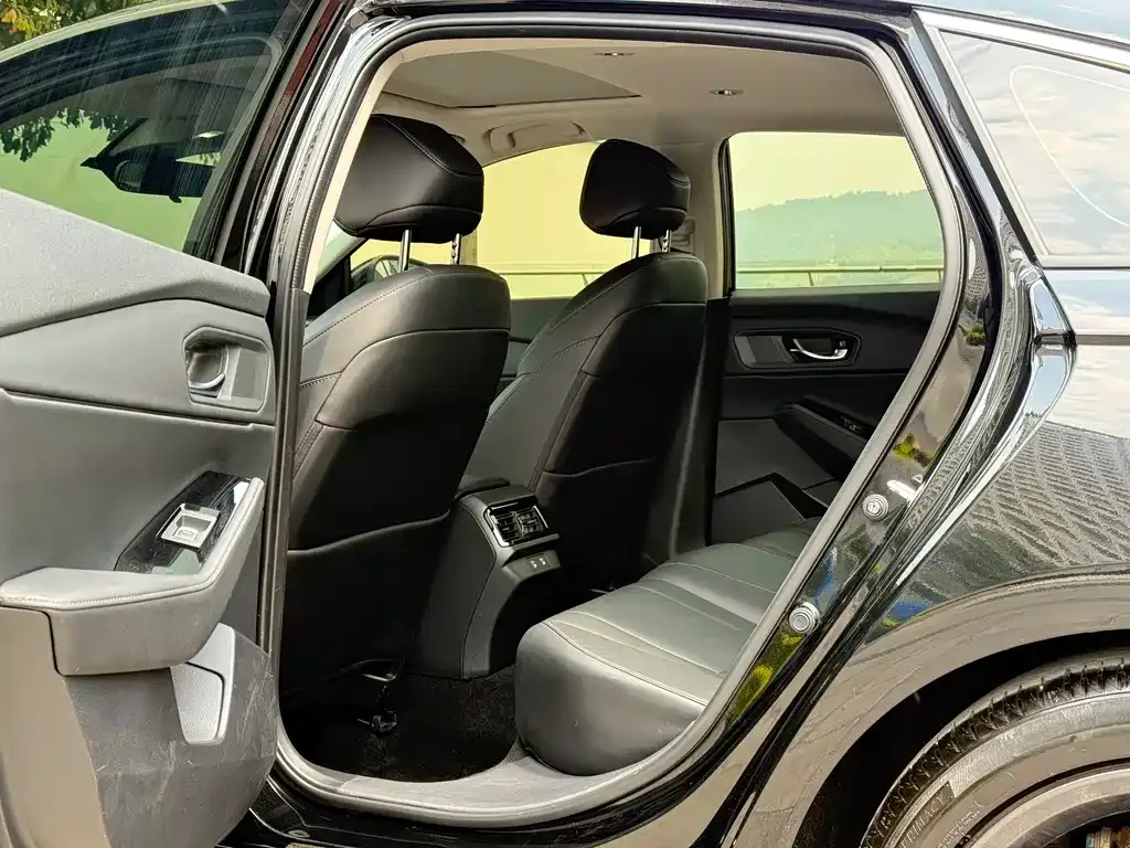 Honda Inspire 2025 из CN, фото 4