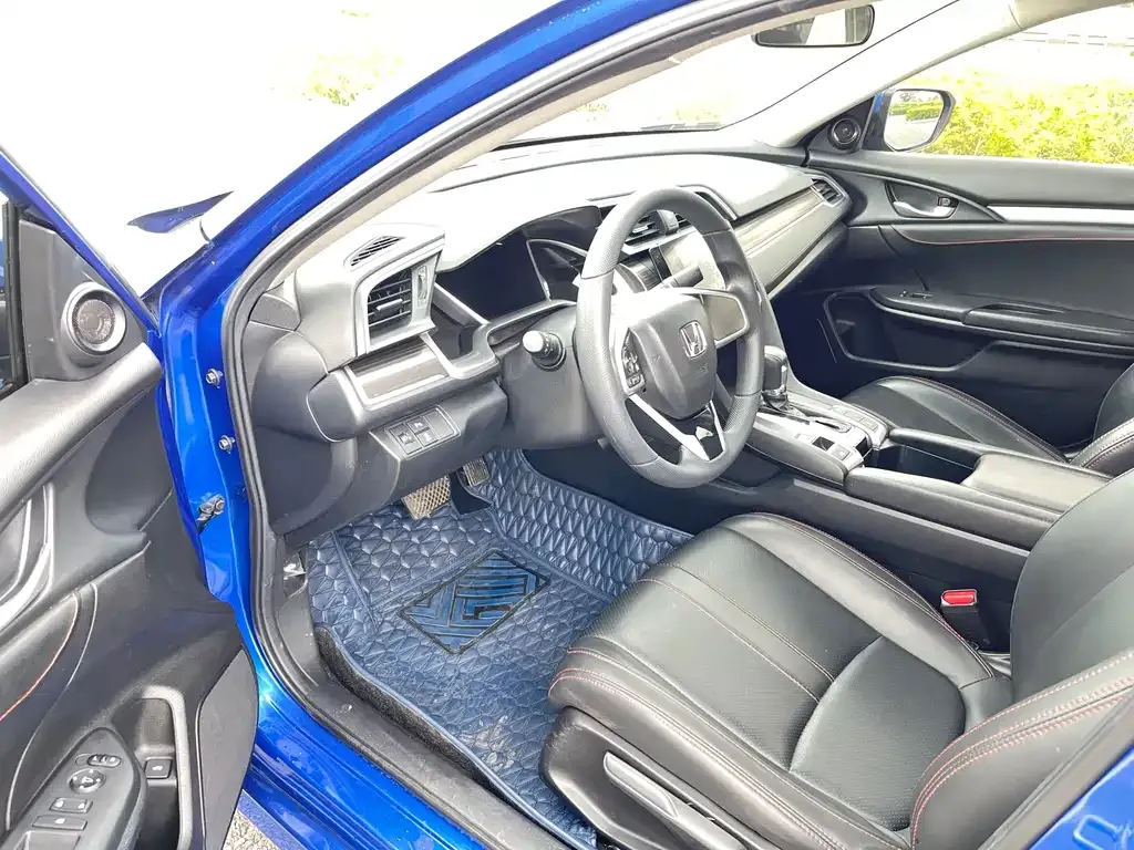 Honda Civic — фото 6