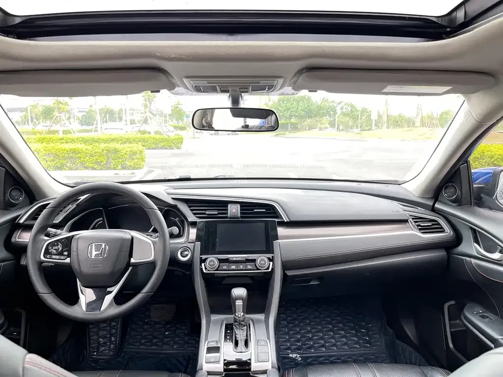 Honda Civic — фото 4