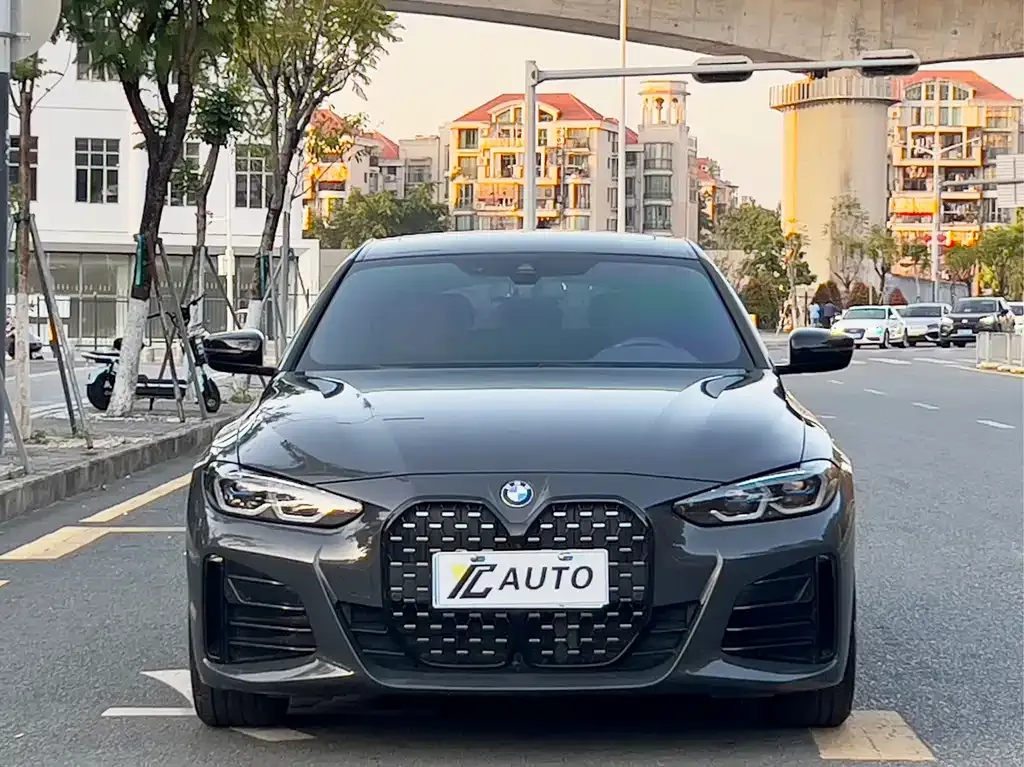 BMW 4 Series 2023 из CN, фото 3