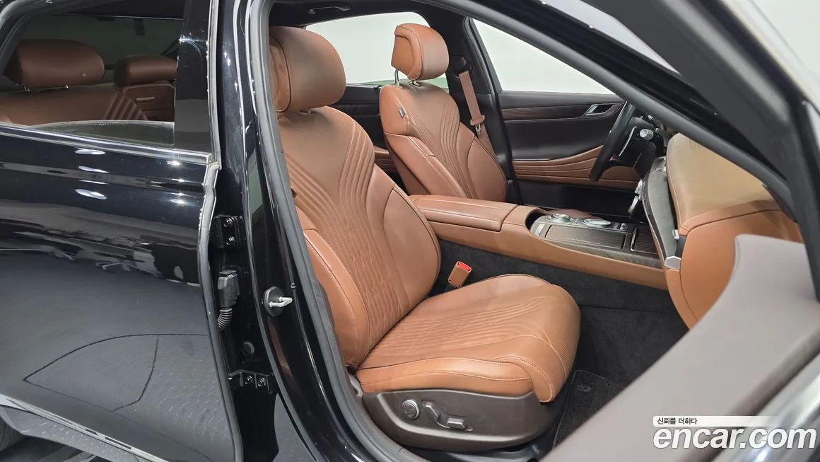 Genesis G80 — фото 10