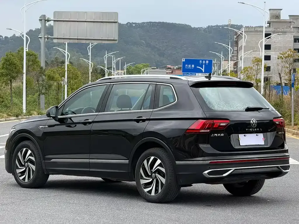 Volkswagen Tiguan L 2021 из CN, фото 7