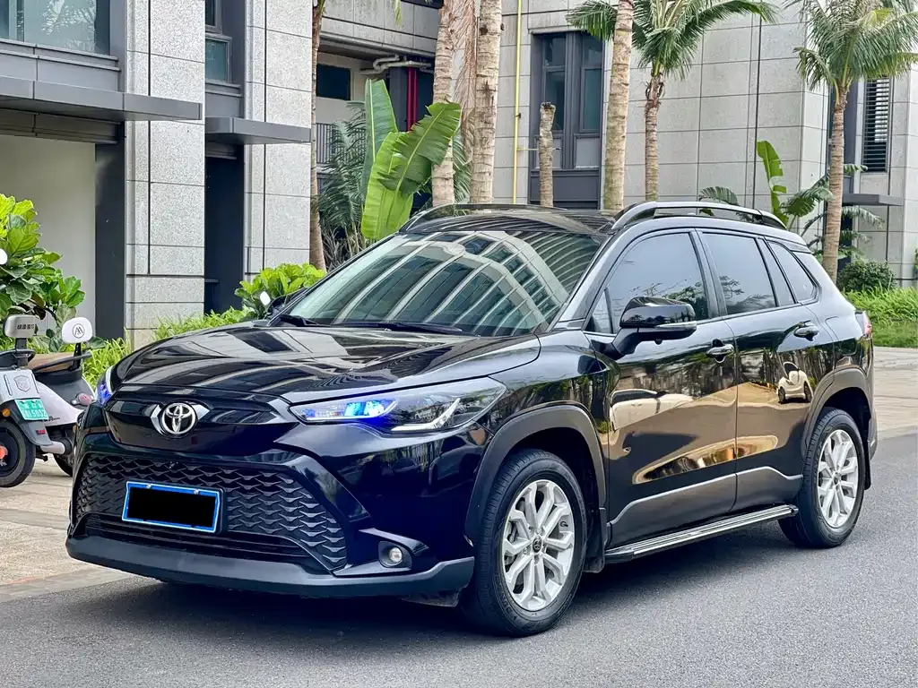 Toyota Frontlander — фото 1