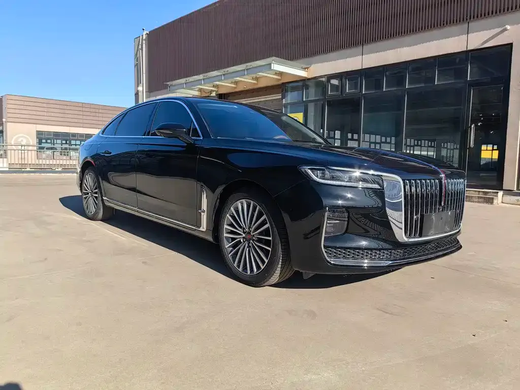 Hongqi H9 — фото 1
