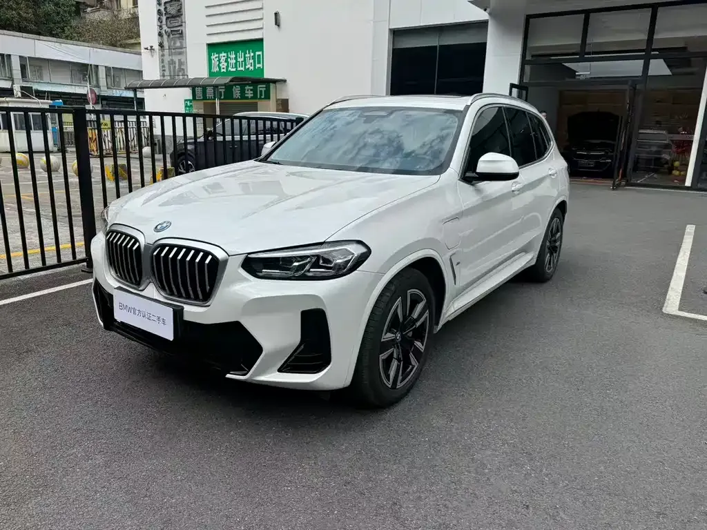 BMW iX3 2024 из CN, фото 1