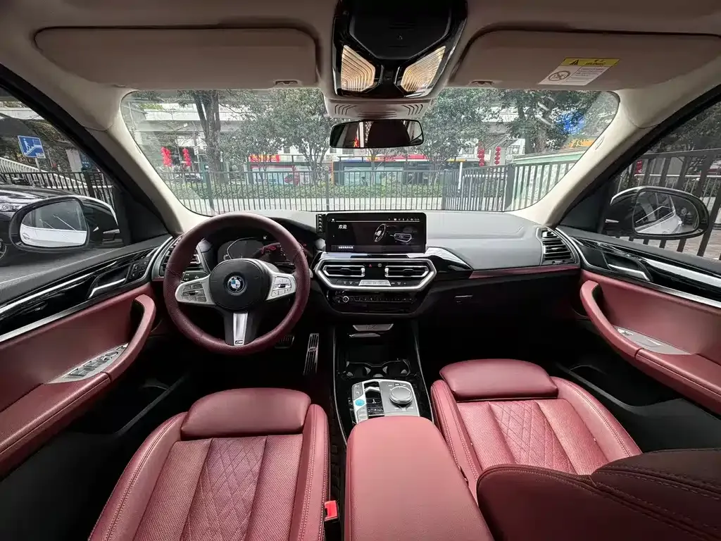 BMW iX3 2024 из CN, фото 3