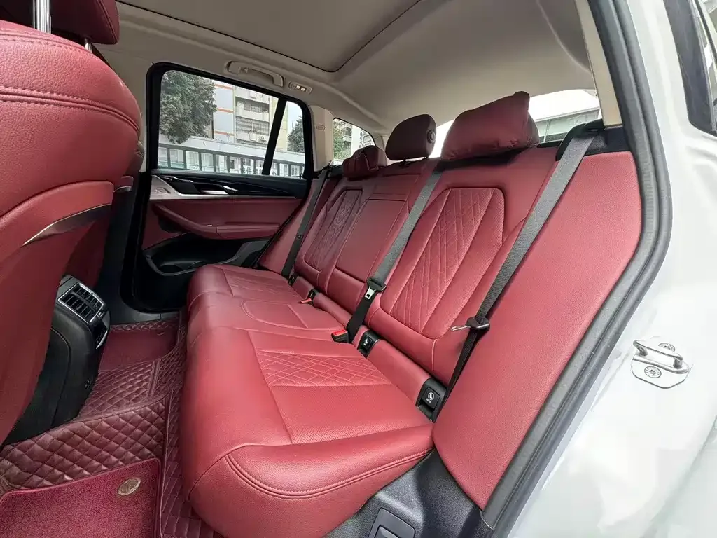 BMW iX3 2024 из CN, фото 4