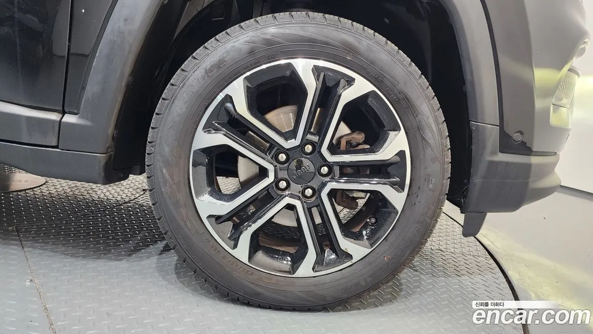 Jeep Compass 2022 из KR, фото 4