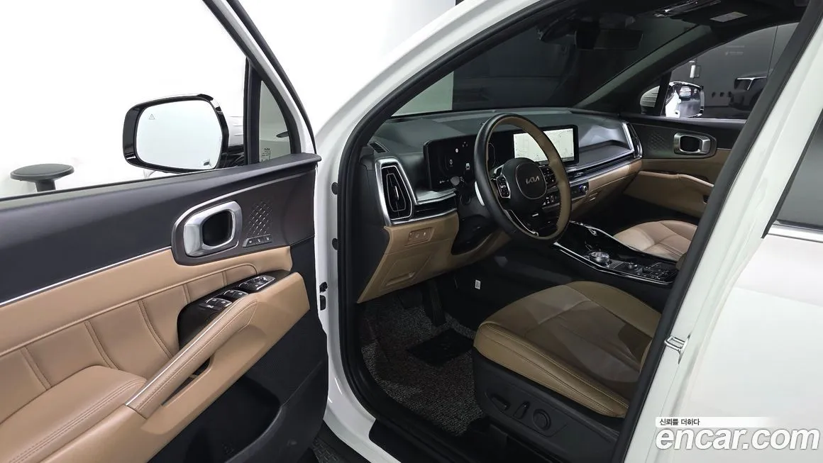 Kia Sorento — фото 7