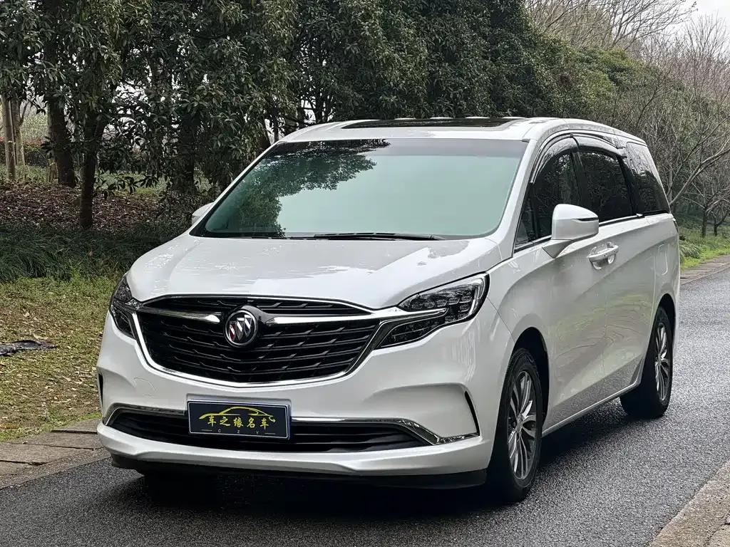 Buick GL8 2022 из CN, фото 1