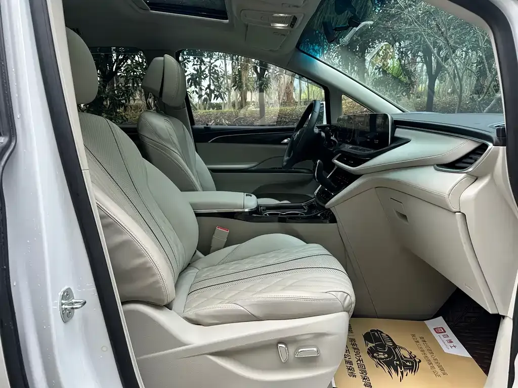 Buick GL8 2022 из CN, фото 4