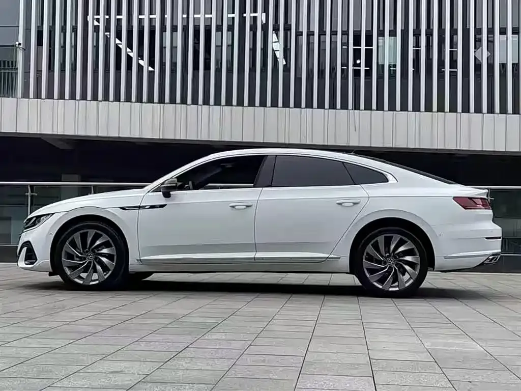Volkswagen CC — фото 6