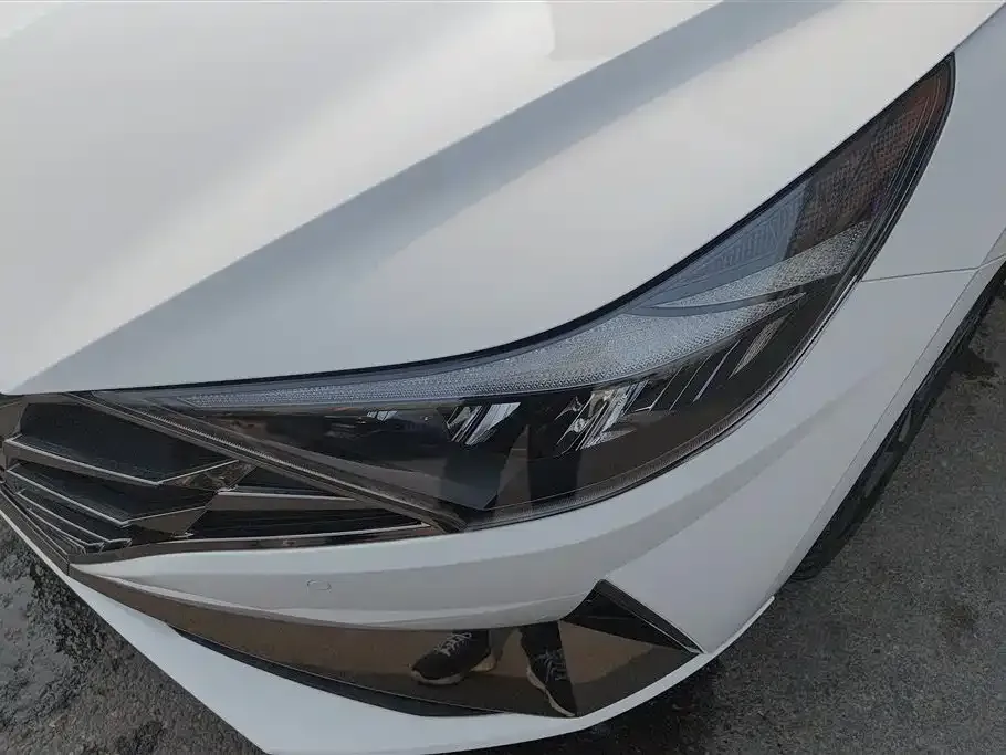 Hyundai Elantra 2023 из CN, фото 4