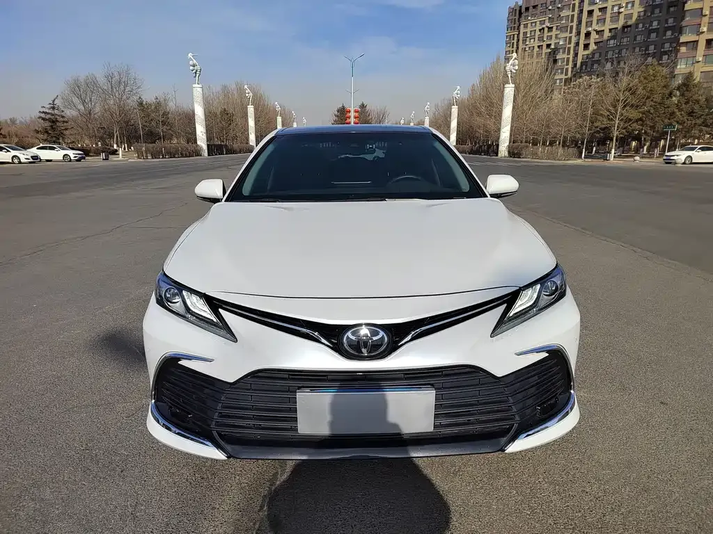 Toyota Camry 2022 из CN, фото 5