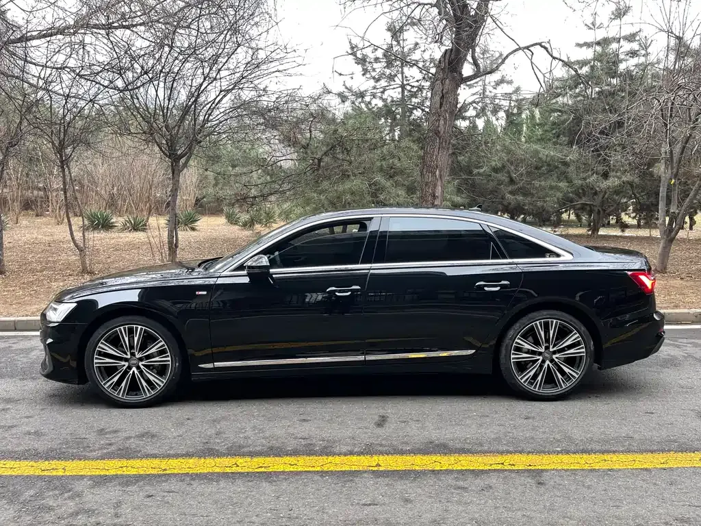 Audi A6L — фото 5