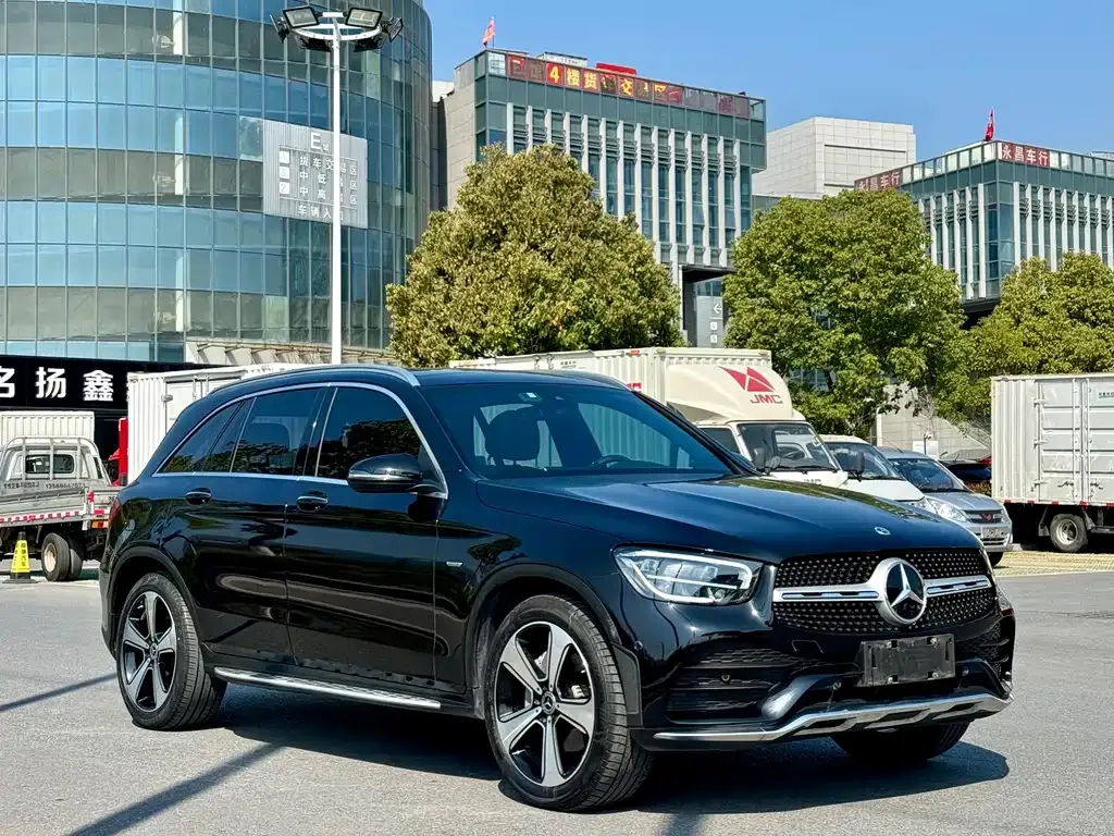 Mercedes-Benz GLC — фото 5