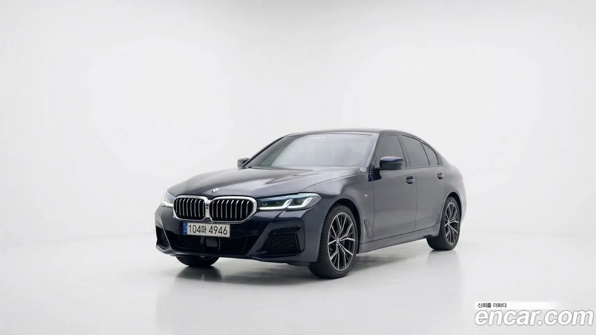 BMW 5-Series — фото 1