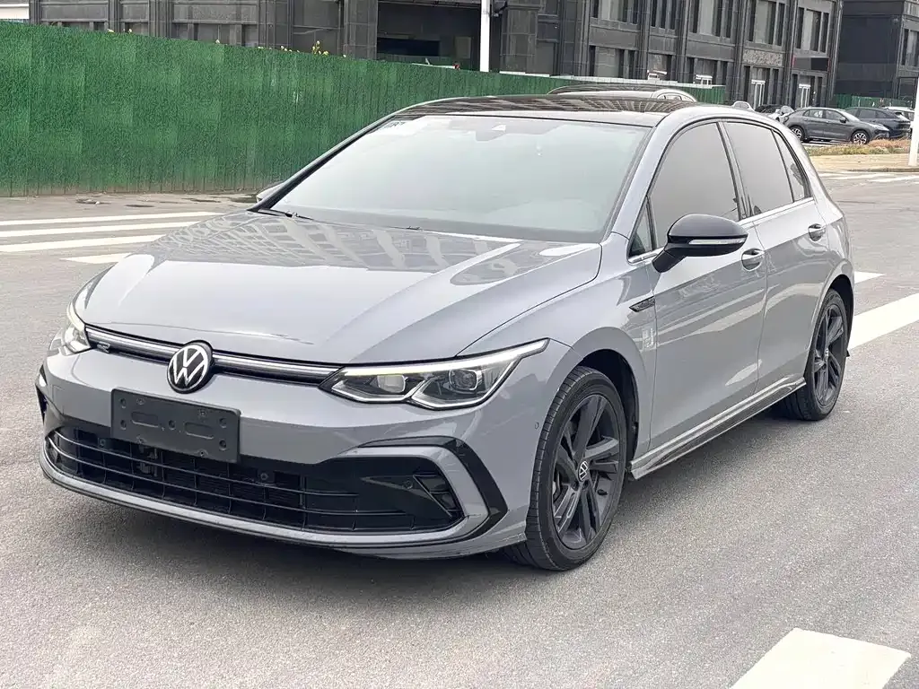 Volkswagen Golf 2022 из CN, фото 1
