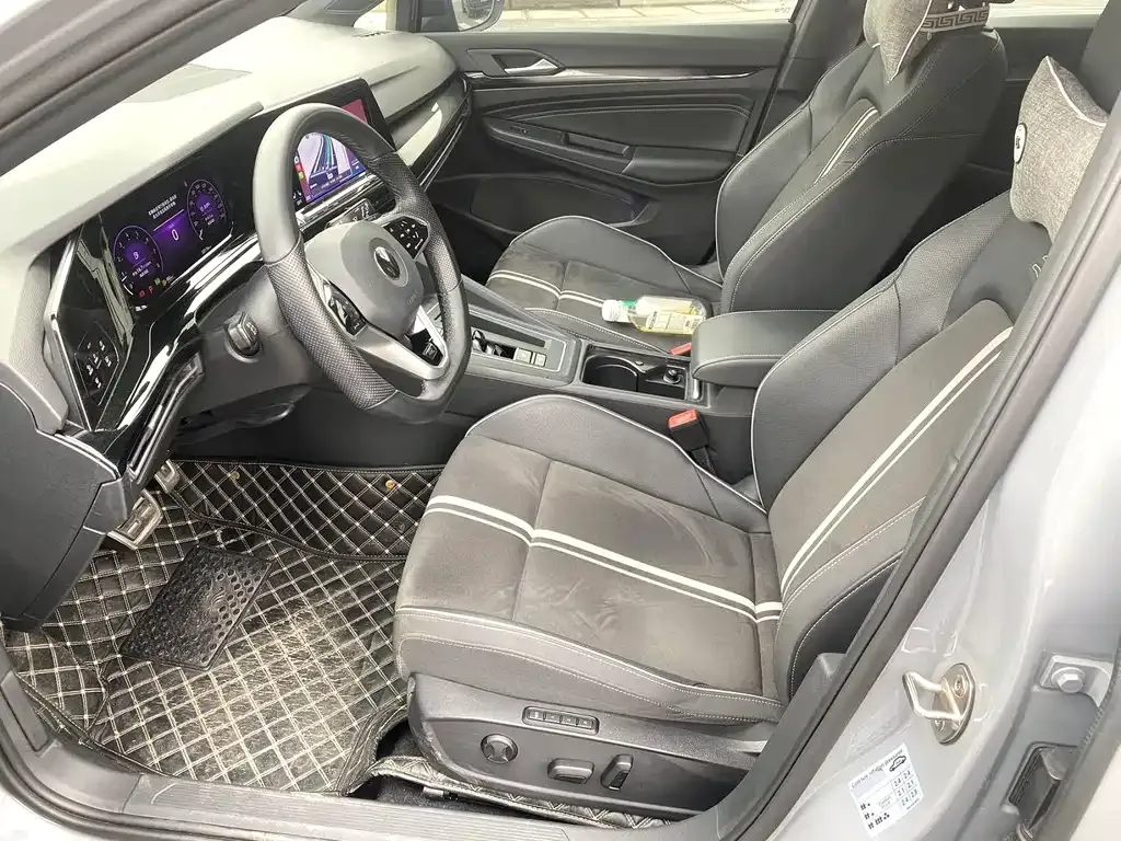 Volkswagen Golf 2022 из CN, фото 7