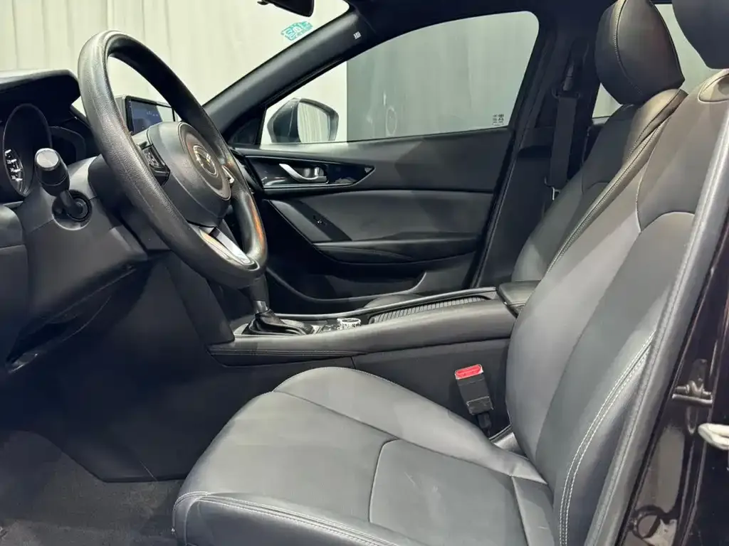Mazda CX-4 2021 из CN, фото 8