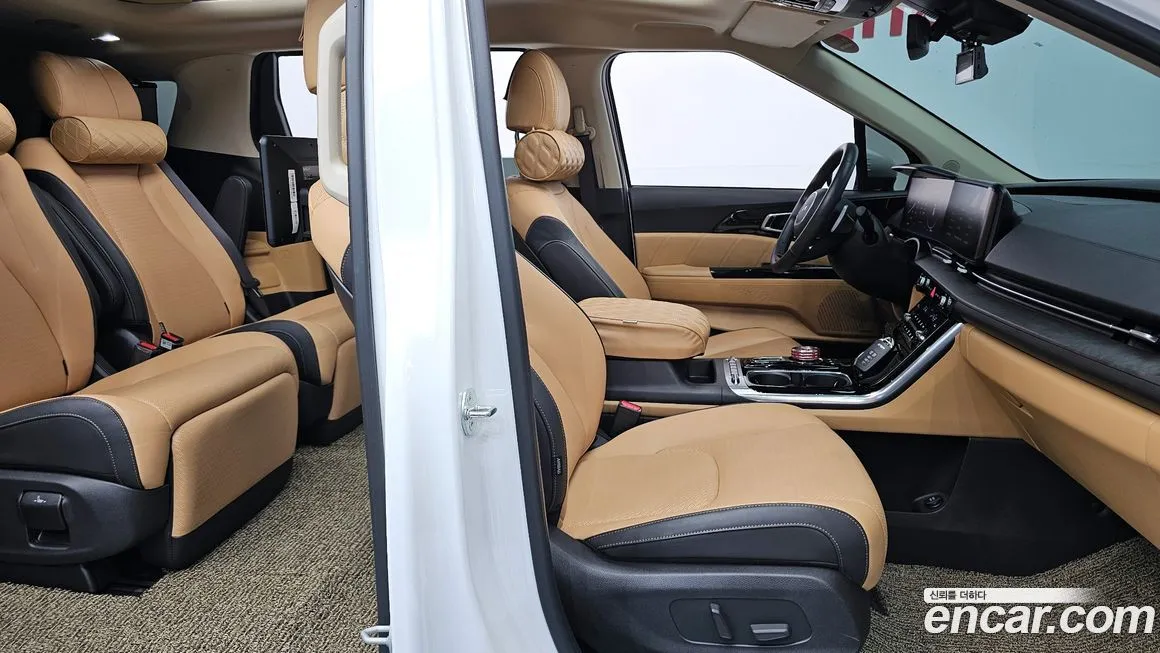 Kia Carnival 2023 из KR, фото 7
