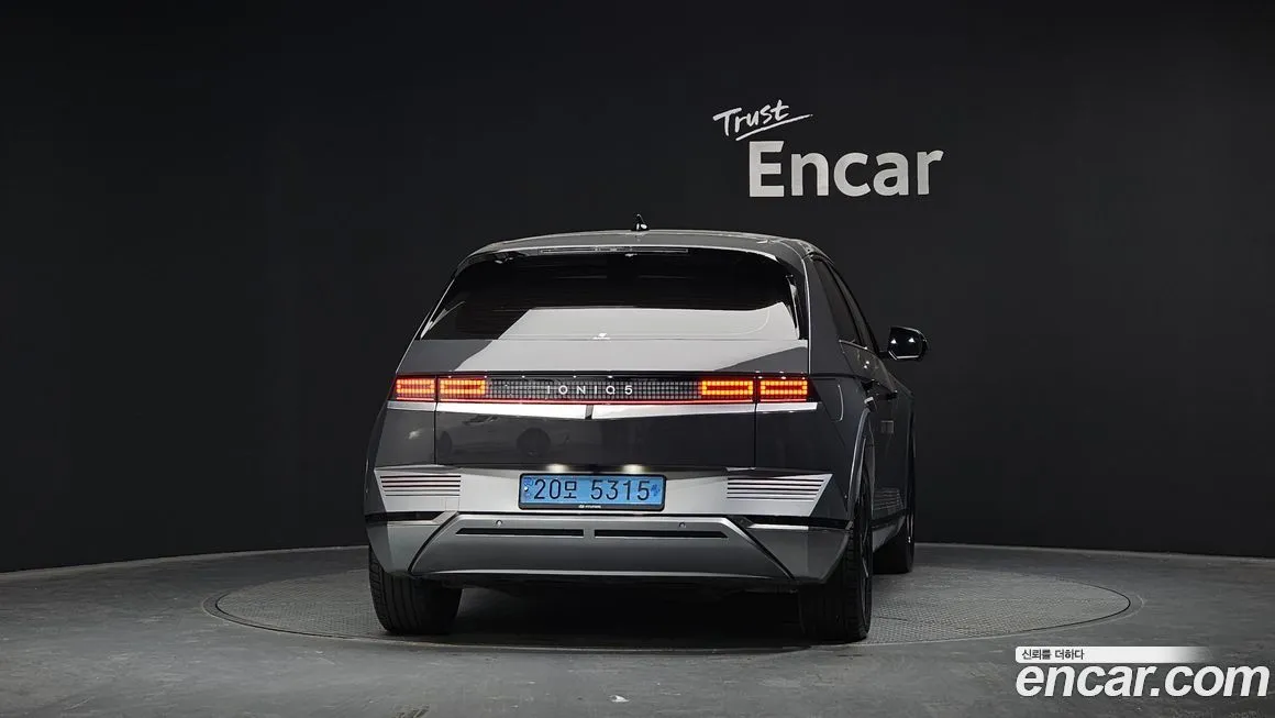Hyundai Ioniq5 — фото 2