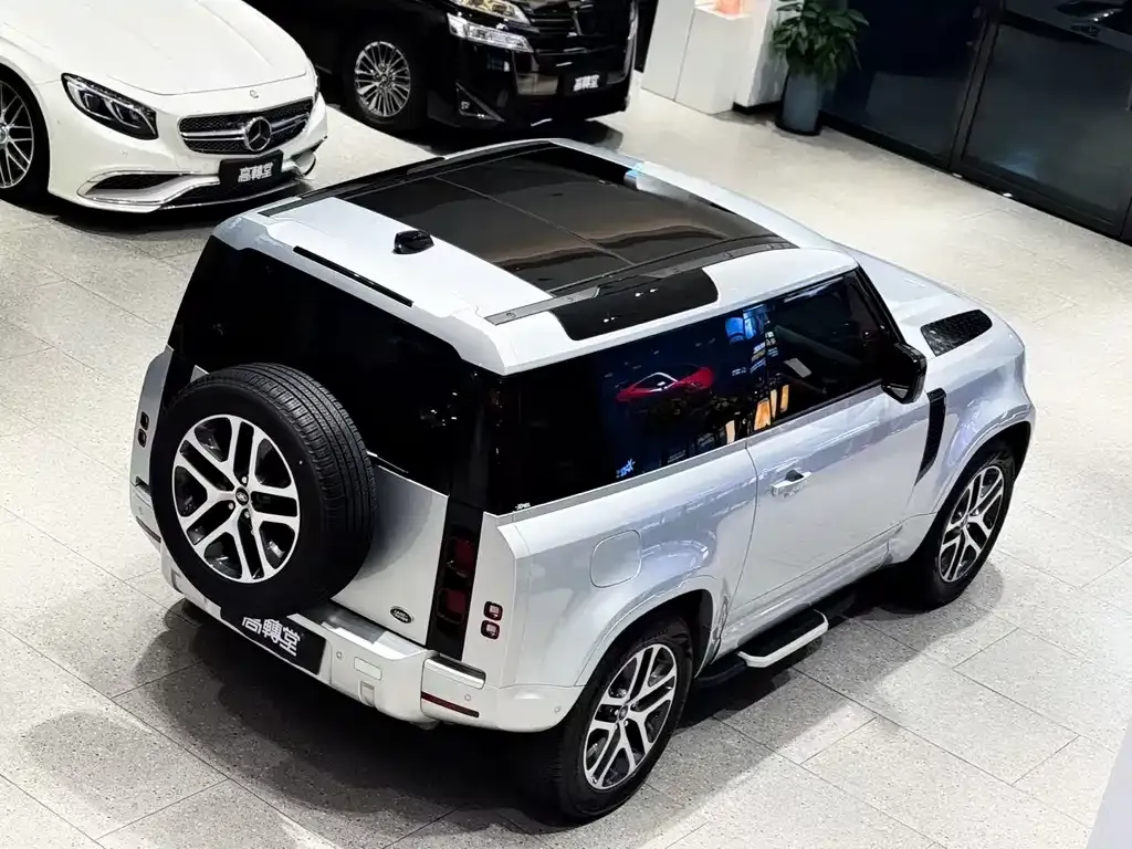 Land Rover Defender 2021 из CN, фото 10