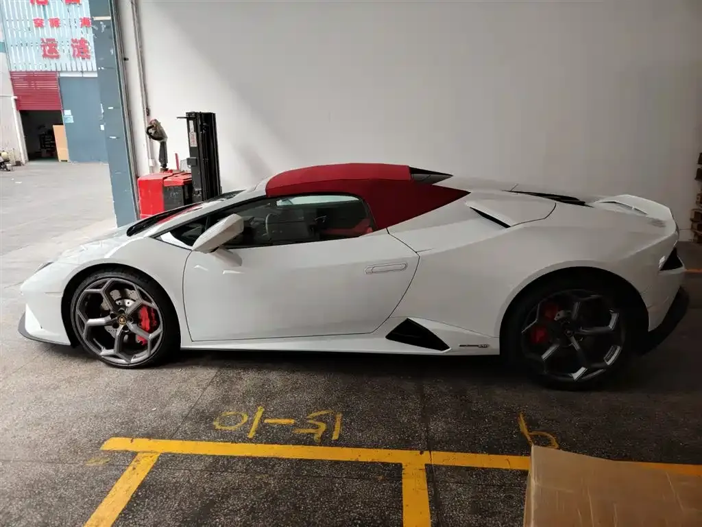 Lamborghini Huracan 2022 из CN, фото 8