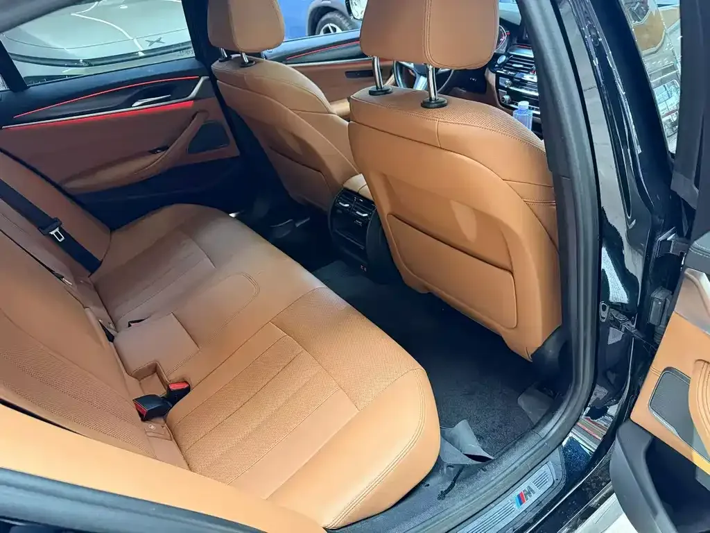 BMW 5 Series (Import) — фото 7