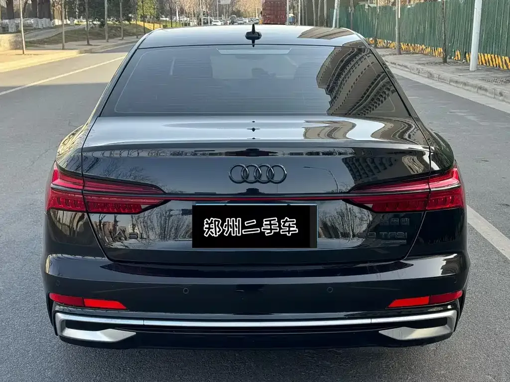 Audi A6L — фото 6