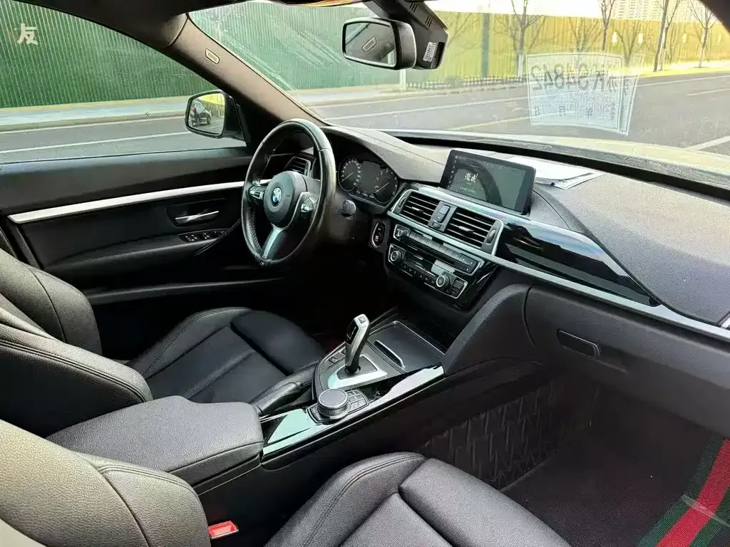 BMW 3 Series GT 2021 из CN, фото 2