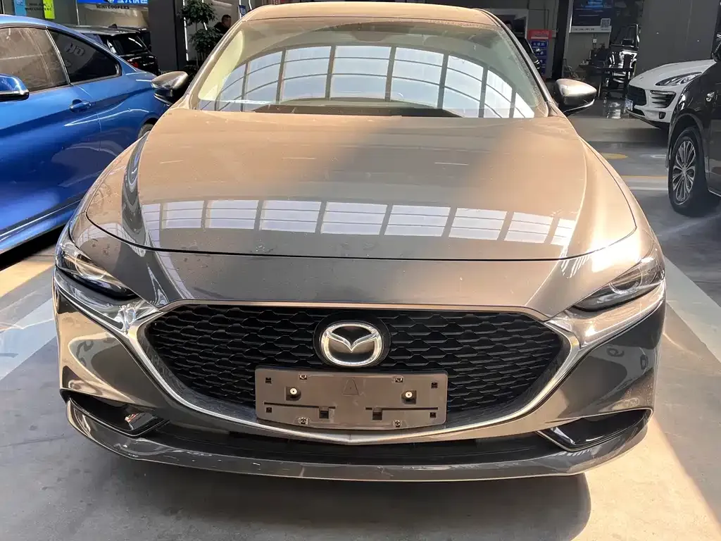 Mazda 3 Axela 2021 из CN, фото 5