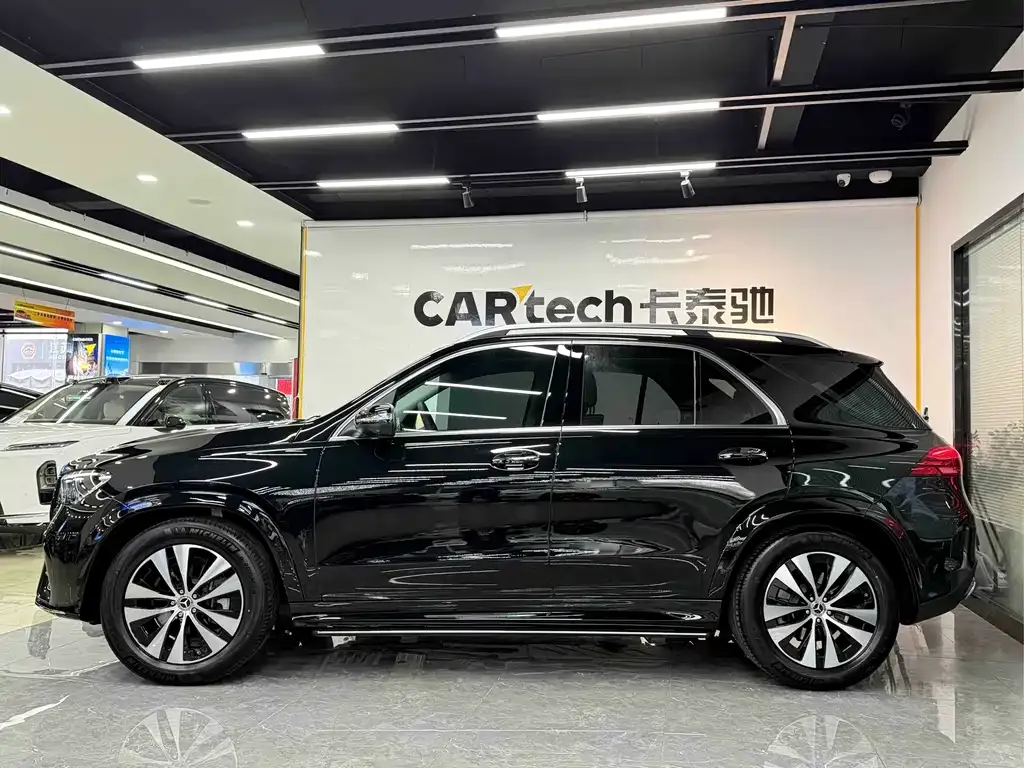 Mercedes-Benz GLE — фото 2