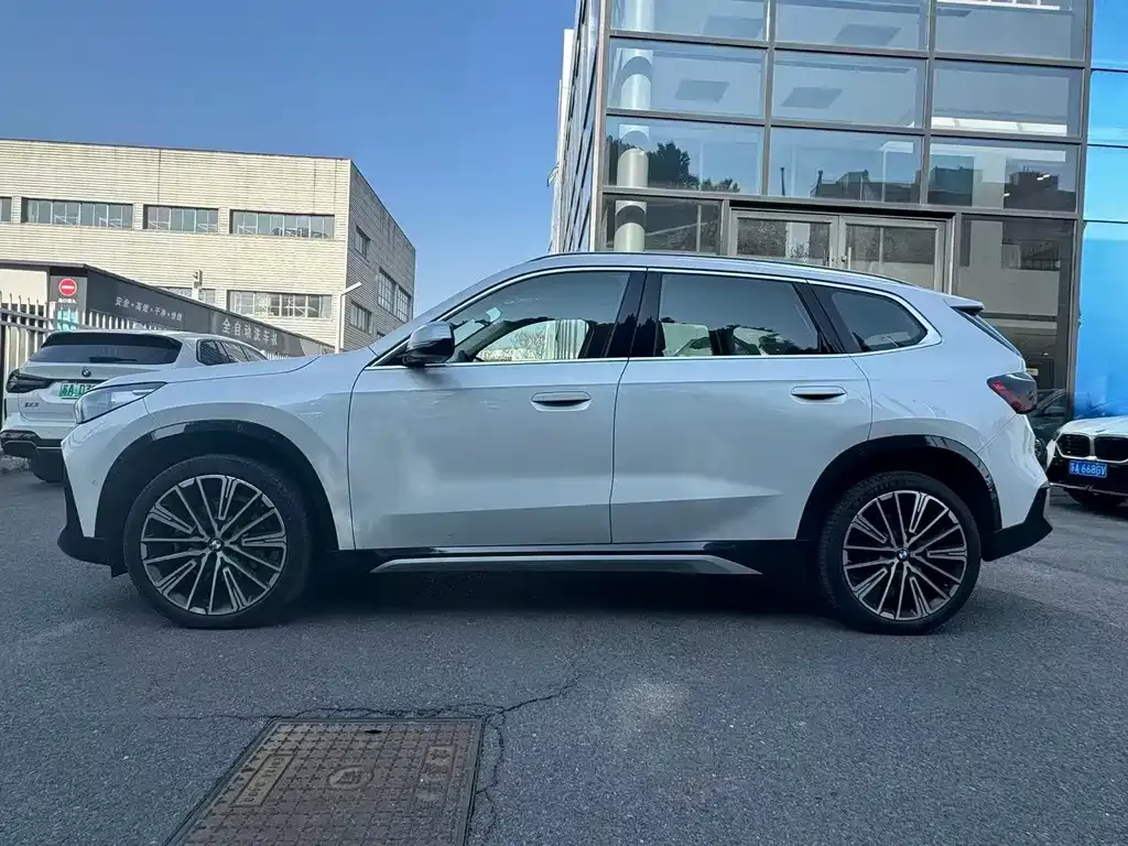 BMW X1 2023 из CN, фото 6