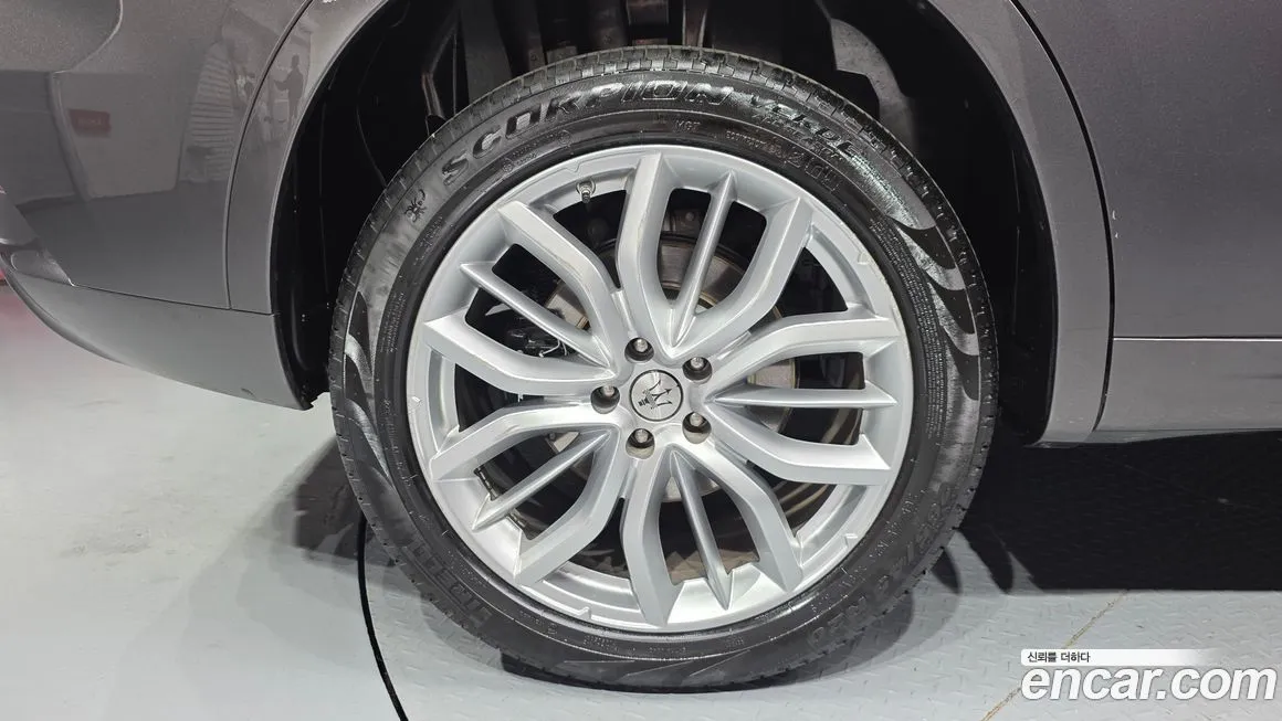 Maserati Levante 2022 из KR, фото 9