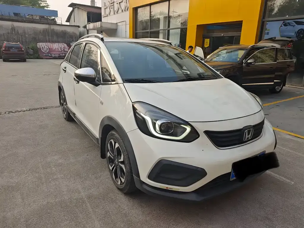 Honda Fit — фото 5