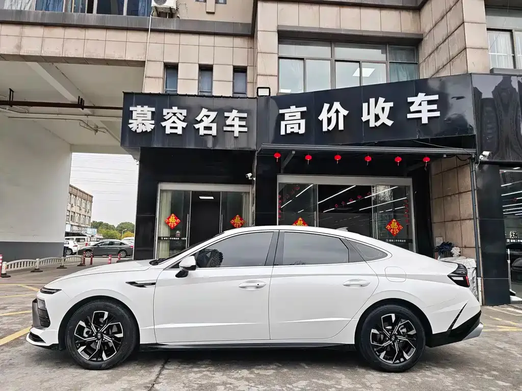 Hyundai Sonata 2024 из CN, фото 6