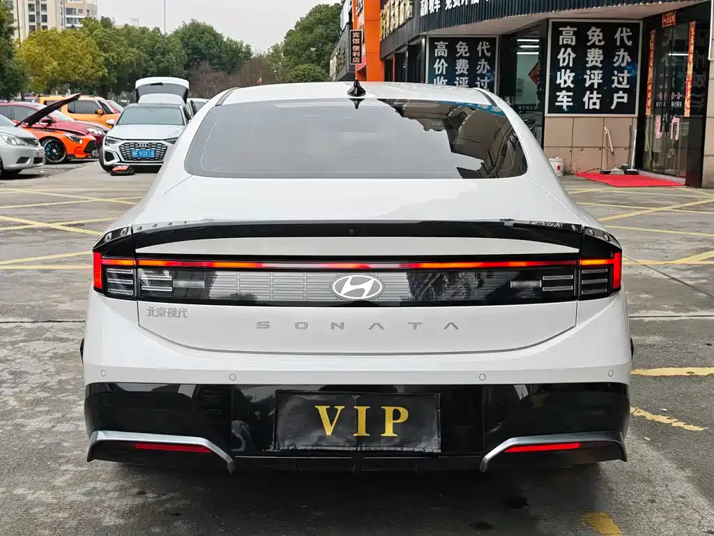 Hyundai Sonata 2024 из CN, фото 4