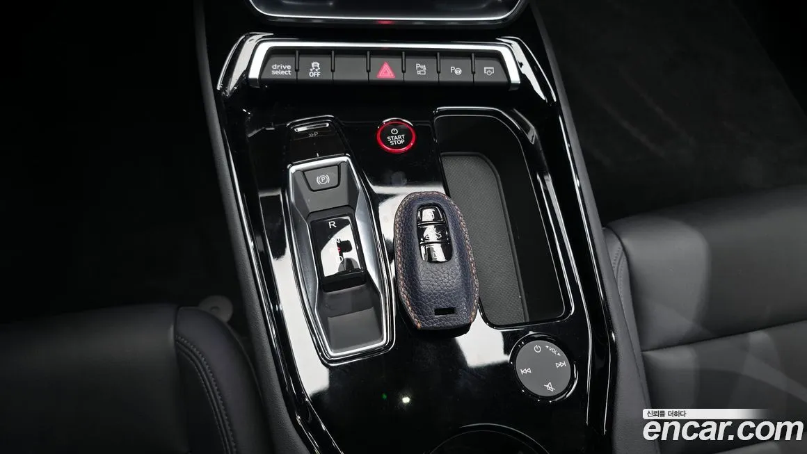 Audi e-tron GT 2022 из KR, фото 2