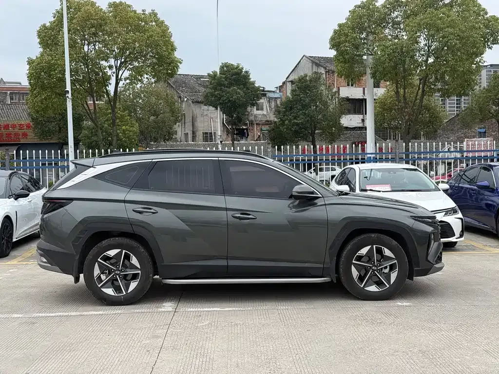 Hyundai Tucson — фото 8