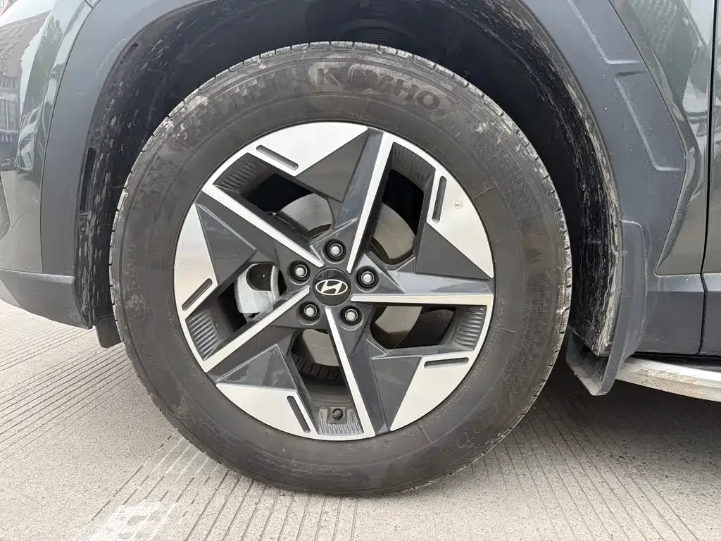 Hyundai Tucson — фото 2