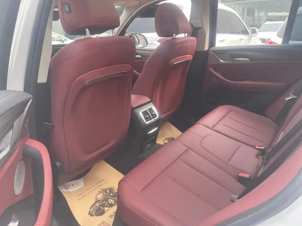 BMW X3 2022 из CN, фото 2