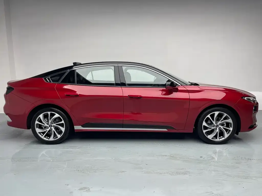 Ford Mondeo 2024 из CN, фото 2