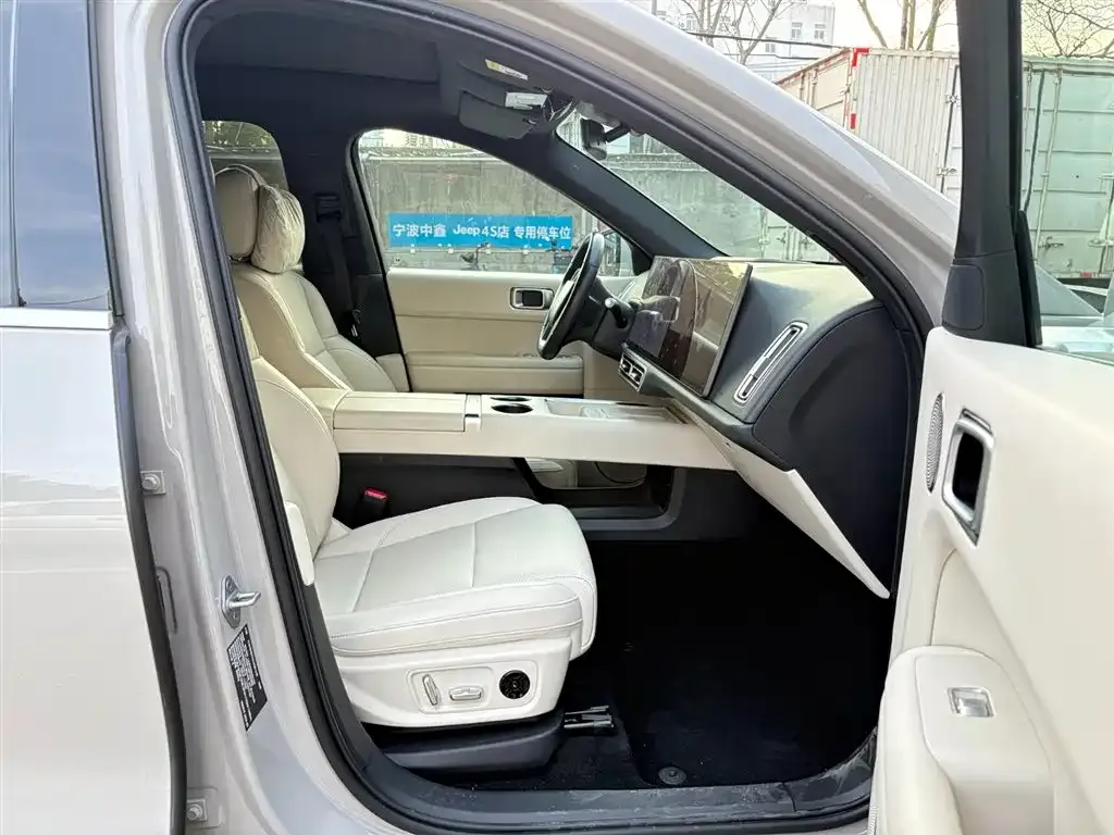 Li Auto L6 2024 из CN, фото 9