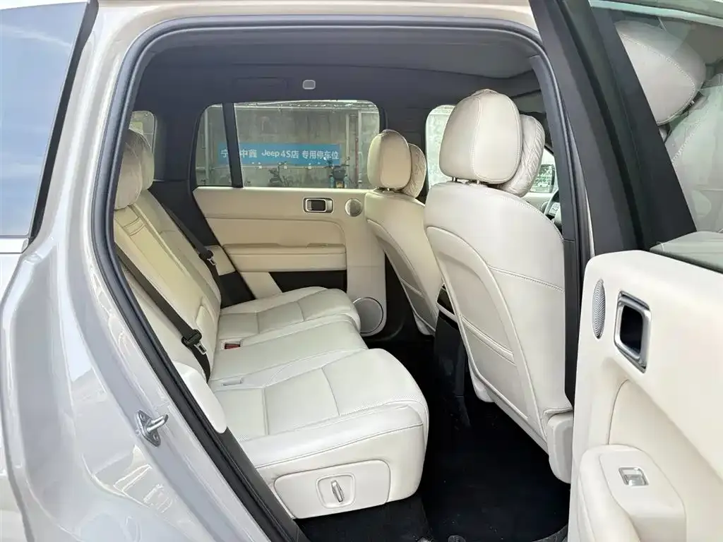 Li Auto L6 2024 из CN, фото 10