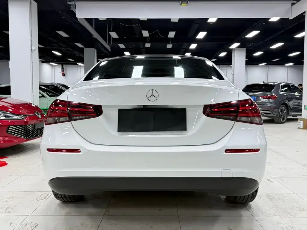Mercedes-Benz A-Class 2022 из CN, фото 8