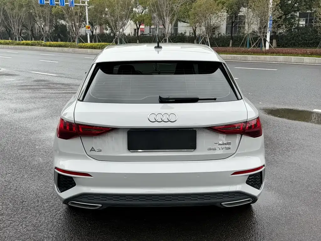Audi A3 2022 из CN, фото 8