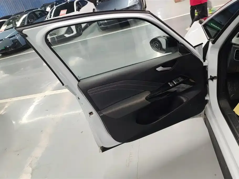 Volkswagen ID.3 2023 из CN, фото 4
