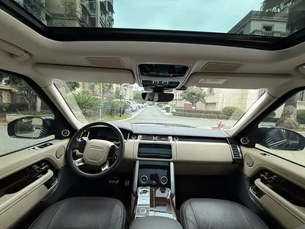 Land Rover Range Rover 2021 из CN, фото 2